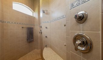 19801 N River Rd, Alva, FL 33920