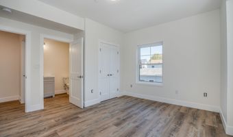 390 Carroll Ave, Bridgeport, CT 06607