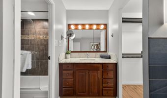 5300 COLUMBIA Pike 701, Arlington, VA 22204