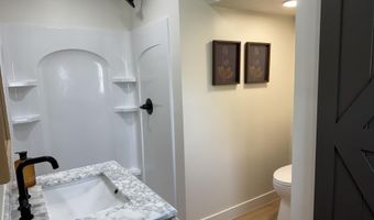 156 S Miller Ave, Albany, IN 47320