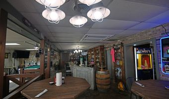 809 Greenwood St, Abbeville, SC 29620
