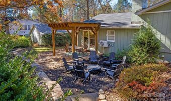 77 Dillingham Rd, Asheville, NC 28805