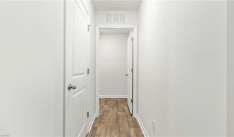 1105 Slingshot Dr, Archdale, NC 27263