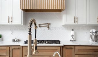 9800 Barton Springs Dr, Amarillo, TX 79119