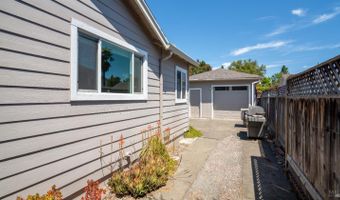 1820 Orchard St, Santa Rosa, CA 95404