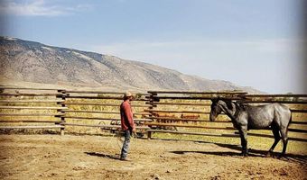 15 Arrowhead Dr, Cody, WY 82414