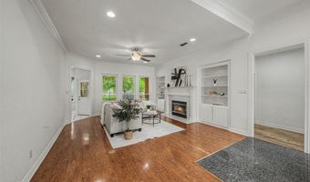 1304 Greenview Dr, Aledo, TX 76008