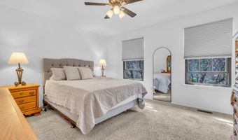 86 Bradford Ct, Aberdeen, NJ 07747