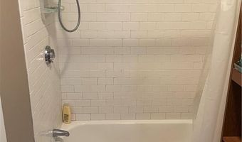 1732 BROAD St, Cranston, RI 02905