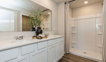 1001 33RD St SE, Altoona, IA 50009