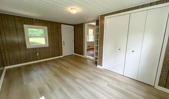 10001 WOODHILL Rd, Bethesda, MD 20817