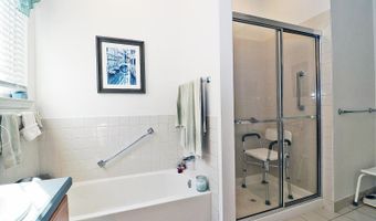 27 Vineyard Way, Barnegat, NJ 08005