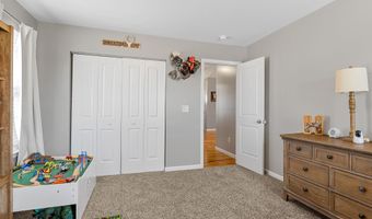218 Little Man Dr, Boiling Springs, SC 29316