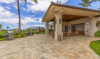 71 Wailea Gateway Pl 7-203, Kihei, HI 96753