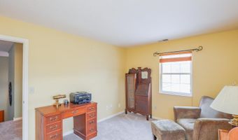 1136 Stewarton, Cincinnati, OH 45102