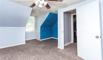 688 Saunders Hollow Rd, Barboursville, WV 25504