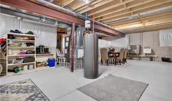 48600 Middle Ridge Rd, Amherst, OH 44001
