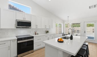 2141 S Navajo Way, Chandler, AZ 85286