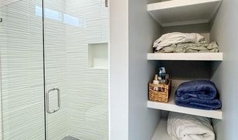 1313 W Dawes Ave W, Alton, TX 78573