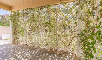 272 Burnage Ln, Alamogordo, NM 88310