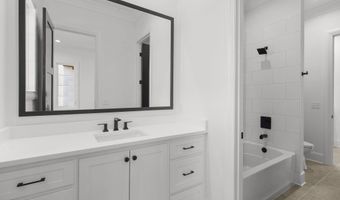 742 Freedom Ridge Ln, Brandon, MS 39047