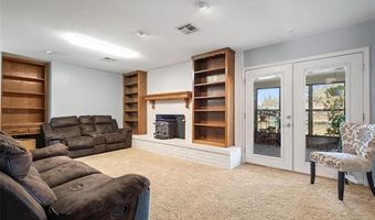 3133 Cardinal Dr, Ardmore, OK 73401