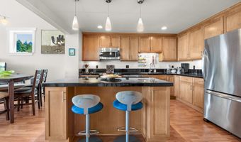 3990 ABBEY Ln B411, Astoria, OR 97103