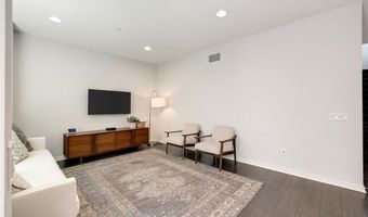 5515 Palm Dr, Hawthorne, CA 90250
