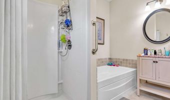 109 5th St SE, Aliceville, AL 35442