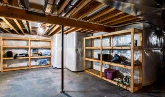 1642 S 11th St, Adel, IA 50003