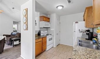 2 Leawood Pl, Bella Vista, AR 72715