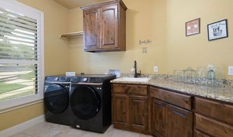 113 Eden Xing, Adkins, TX 78101