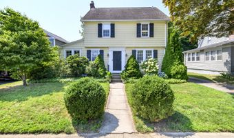 363 Lake Ave, Bridgeport, CT 06605