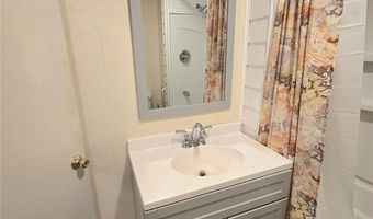 808 E Elm St, Altus, OK 73521