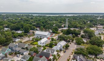 706 Bladen St, Beaufort, SC 29902