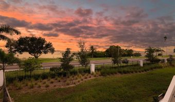1020 SUNSET POINT Rd 213, Clearwater, FL 33755