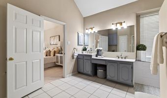 3765 Waterside Ct, Addison, TX 75001