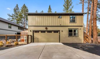 385 E Jefferson Ave, Sisters, OR 97759