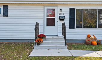 2500 S JEFFERSON St, Appleton, WI 54915