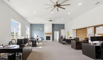 3601 Commerce Dr, Arnold, MO 63010