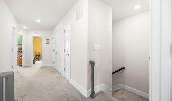 12452 SEA OAKS Ln 5, Berlin, MD 21811