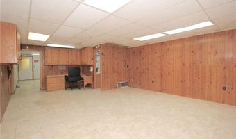 1006 S Hayes St, Garnett, KS 66032