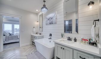 6353 E Tower Castle Loop, Ammon, ID 83406