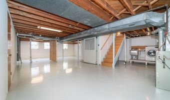 827 Westwood Ave, Ann Arbor, MI 48103