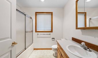615 SW SEABIRD Dr, Bandon, OR 97411