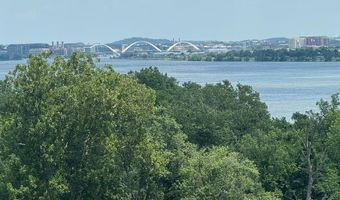 501 SLATERS Ln #805, Alexandria, VA 22314