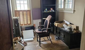 35 McClellan Ave, Amsterdam, NY 12010