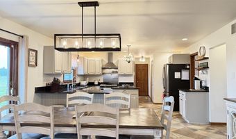1049 Vine Ave, Riverside, IA 52327