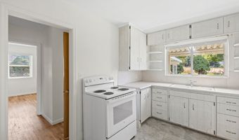 3139 S CRESTVIEW Cir W, Bountiful, UT 84010