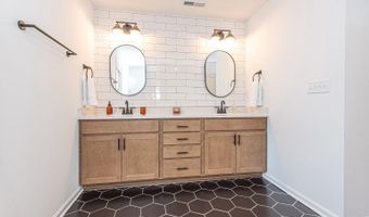 349 WALNUT HILL Dr, Berlin, MD 21811